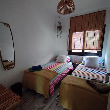 Apartment Barca 1 Camp Nou โอสปิตาเล็ต เดอ โยเบรกัต ภายนอก รูปภาพ