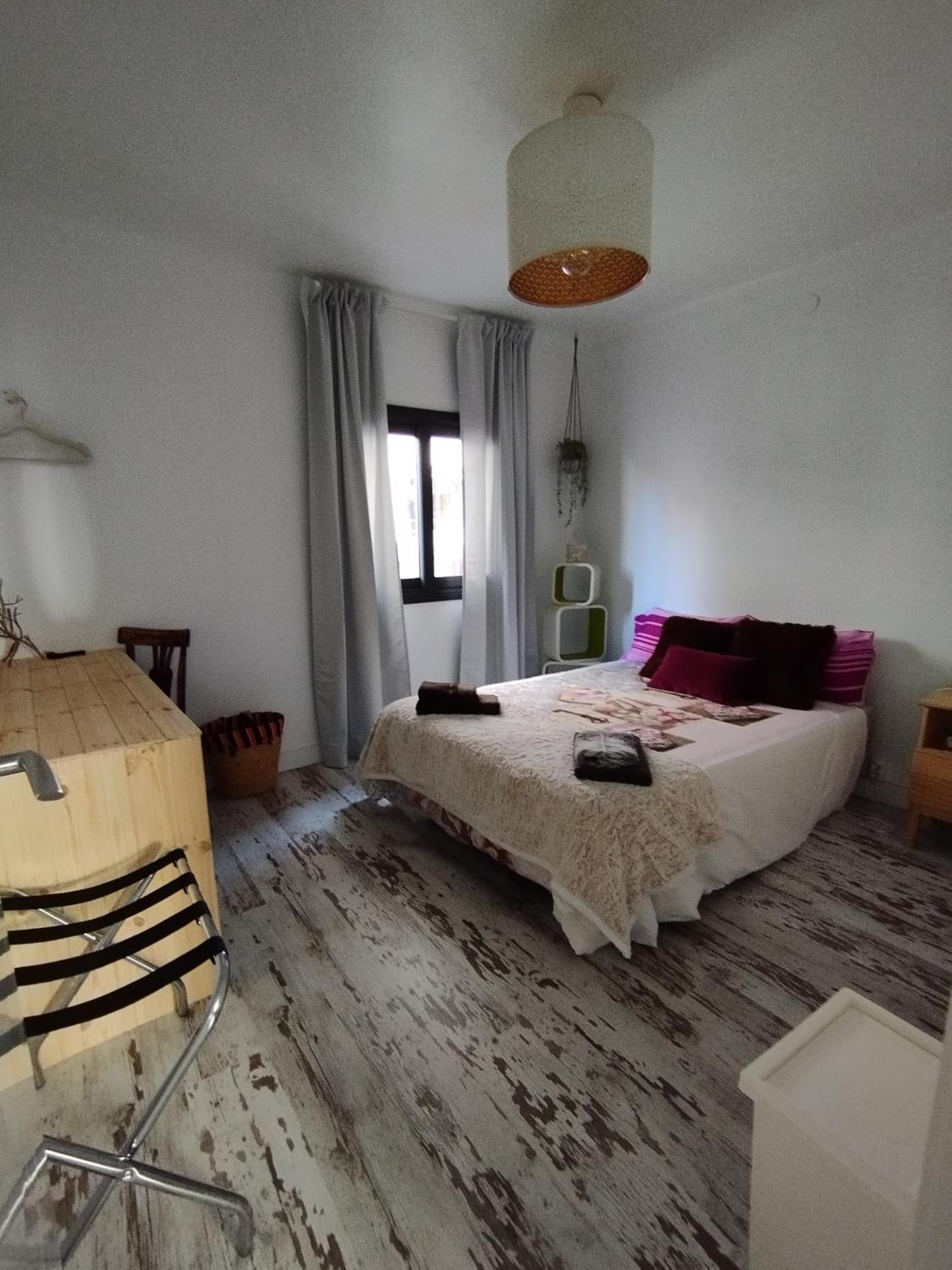 Apartment Barca 1 Camp Nou โอสปิตาเล็ต เดอ โยเบรกัต ภายนอก รูปภาพ