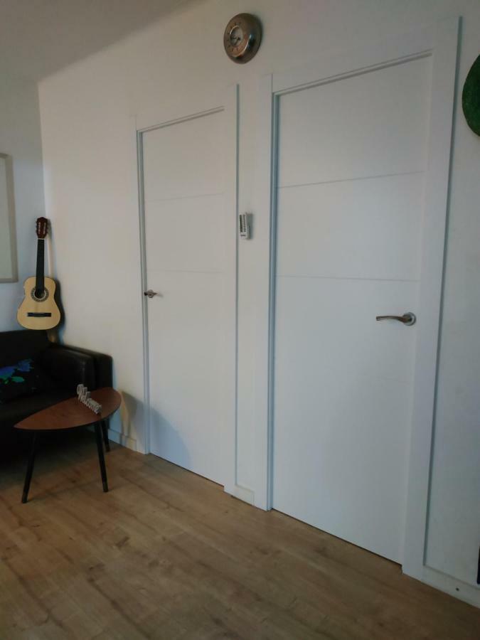 Apartment Barca 1 Camp Nou โอสปิตาเล็ต เดอ โยเบรกัต ภายนอก รูปภาพ